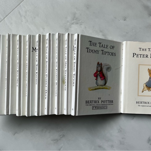 Beatrix Potter Tale Collection 12 Books - Picture 3 of 3